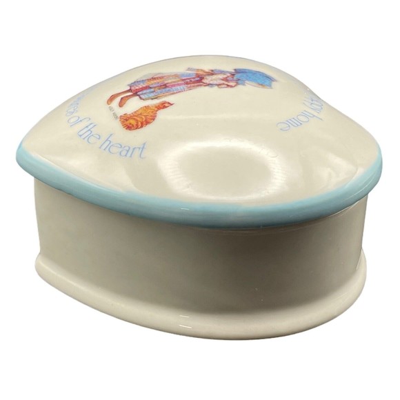 Vintage Holly Hobbie  Blue Girl  Stoneware Trinket Box 1978 WWA Inc Japan - Picture 5 of 11